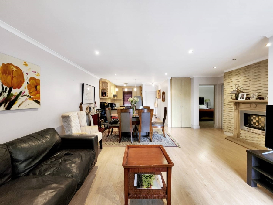 To Let 2 Bedroom Property for Rent in Gardens Western Cape